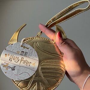 Gold Harry Potter Quidditch Bag